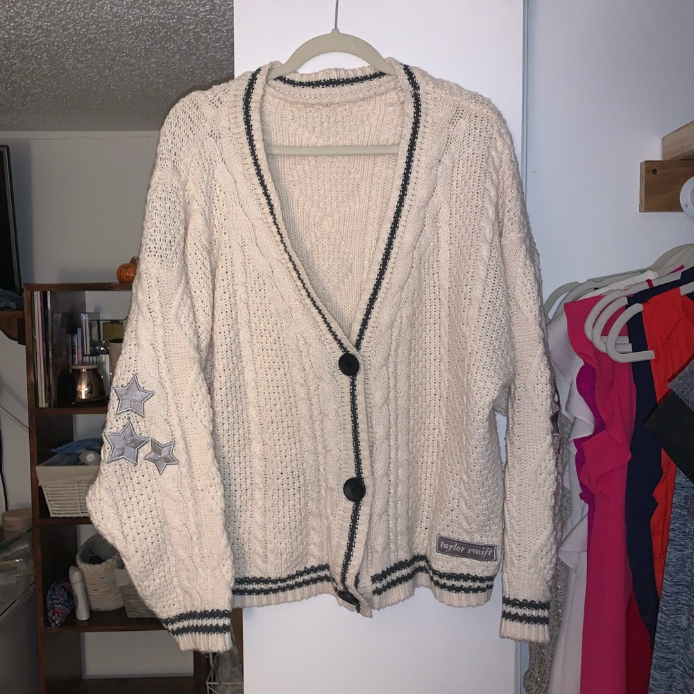 Taylor Swift Folklore Cardigan (M/L) EUC